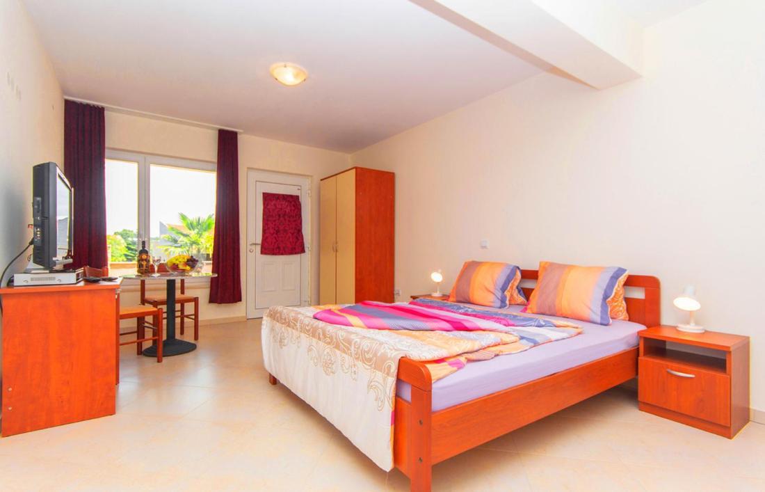 4 Palme Apartments A فونتانا المظهر الخارجي الصورة