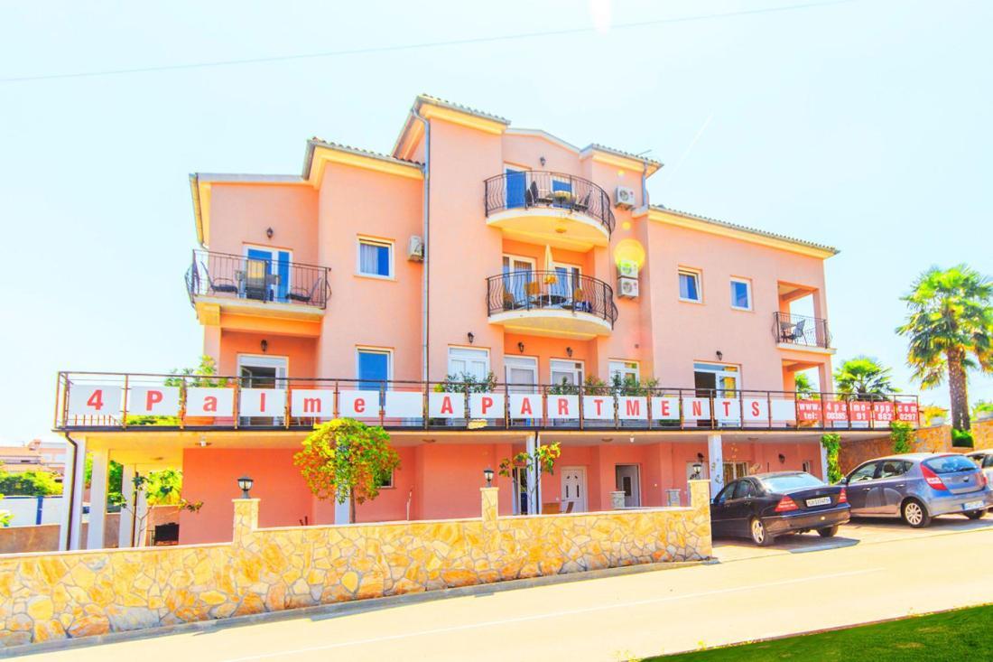 4 Palme Apartments A فونتانا المظهر الخارجي الصورة